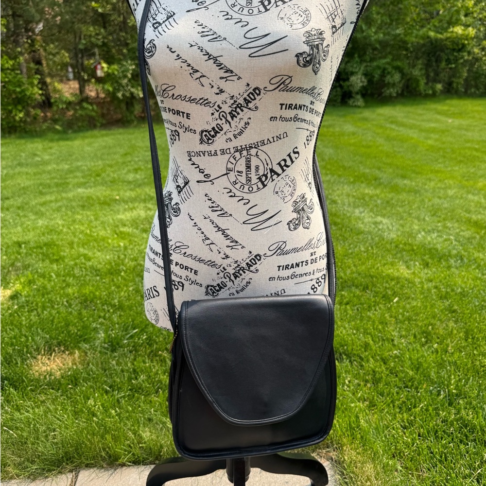 Vintage Coach Lindsay- Navy w/Hangtag